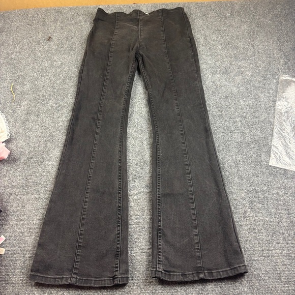 We The Free Denim - WE THE FREE Women’s Black Denim Elastic Waist Penny Flare Jeans size: 27